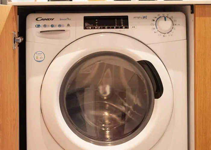 Mazi Charilaou 2,1 *