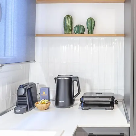 Apartman Mazi Charilaou 2,1